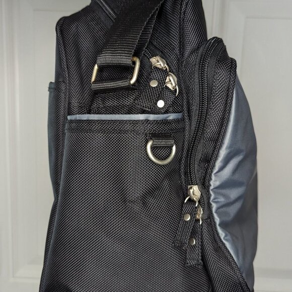 Eddie Bauer Black & Gray Travel Duffel Multi Use Lining Pockets Zippered EUC - Picture 11 of 12